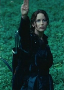 Katniss_salute_to_the_people